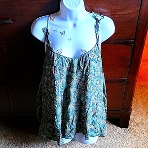 NWOT Medium Victoria's Secret Cold Shoulder Top